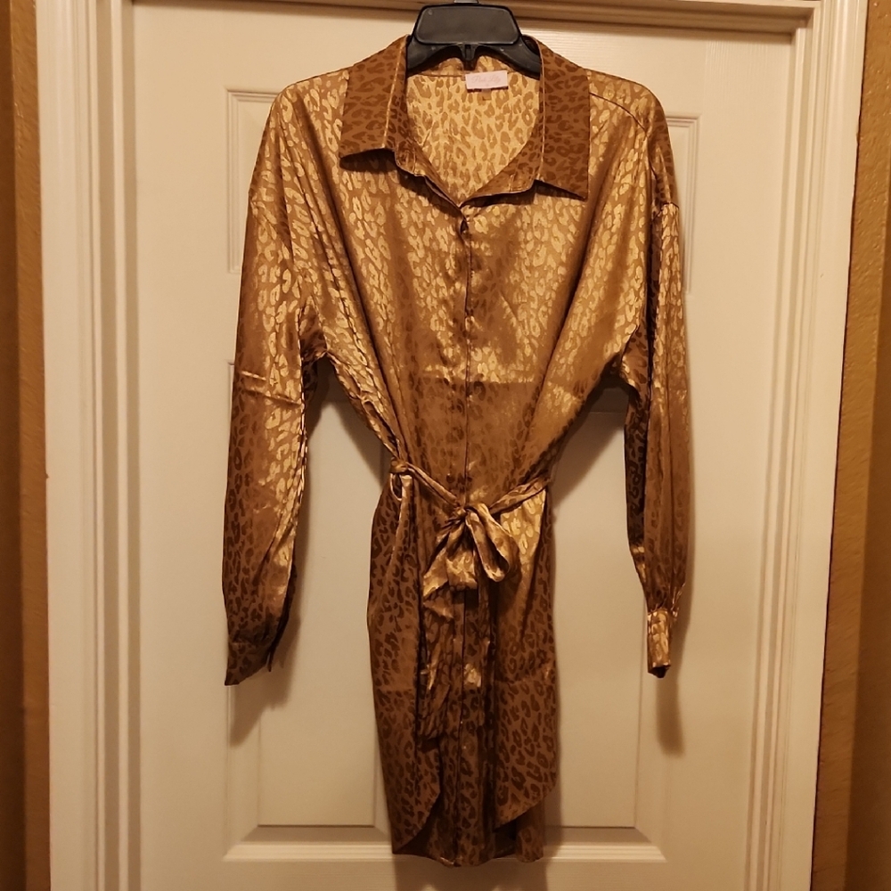 Pink Lily Gold Animal-Print Satin Long-sleeve with Belt